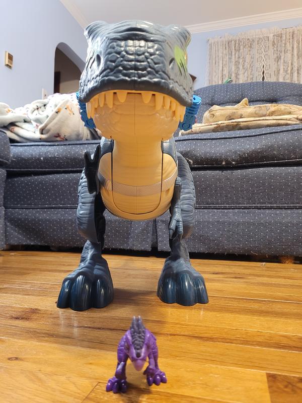 Customer carousel item 3.