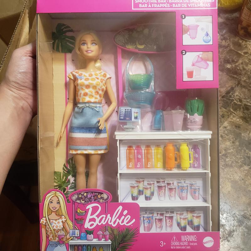 Barbie Smoothie Bar Playset, Blonde Barbie Doll, Smoothie Bar & 10 Accessories