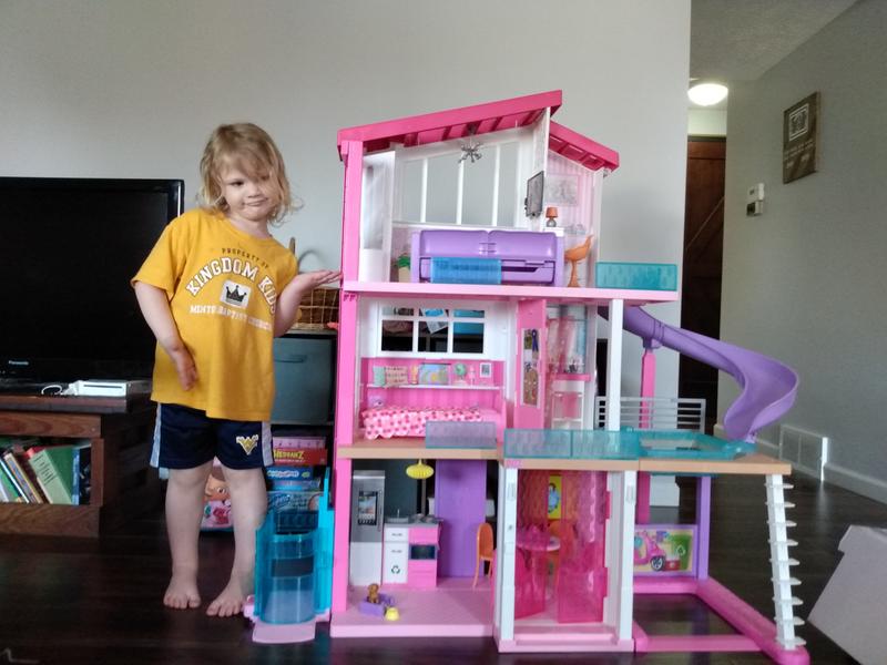 Barbie dream house clearance size