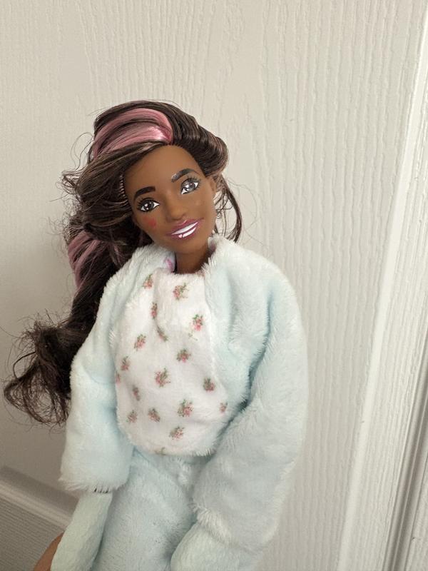 Customer carousel item 3.