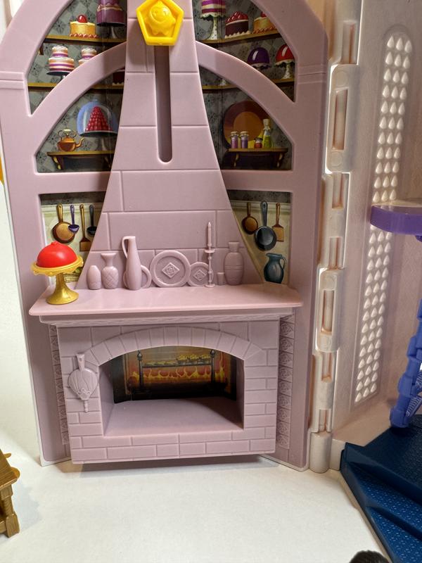 Disney's Wish Rosas Castle Playset, Dollhouse with 2 Posable Mini