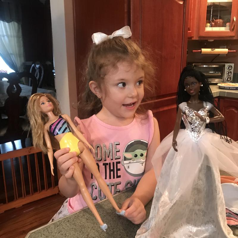 Wow she is so pretty!