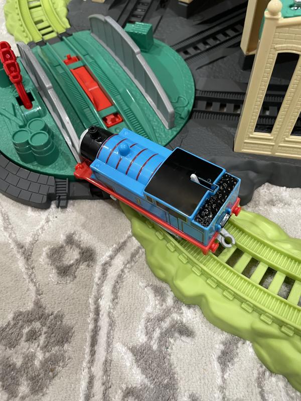 Thomas and Friends Trains and Cranes Super Tower | Toys R Us Canada