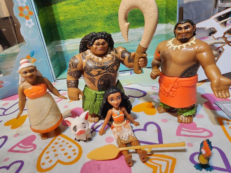 Moana & Maui in Water – Mommie Kreations