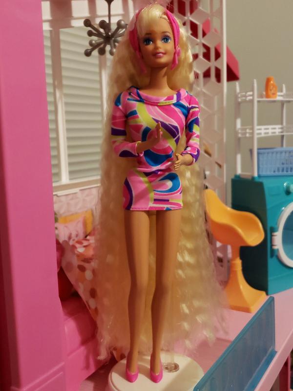 barbie with long crimped hair