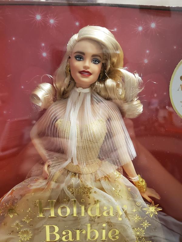 Up close, waiting for Christmas!