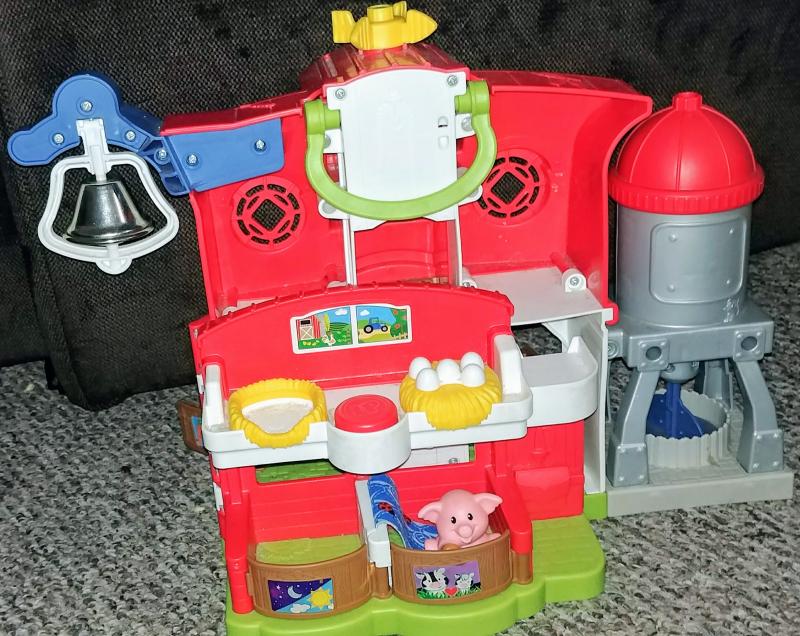 Fisher Price Little People RED CHICKEN HEN COOP BARN FARM NEST Replacement Piece Fisher Price Little People RED CHICKEN HEN COOP BARN FARM NEST Replacement Piece