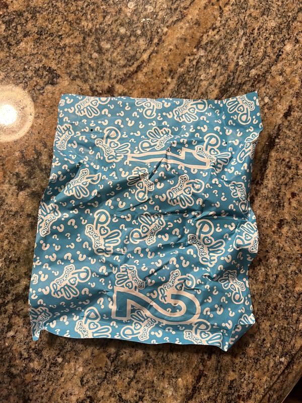 A small package to unbox. Nothing to write about. Was not special.