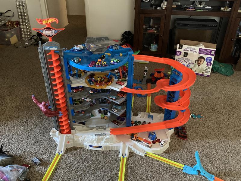 Hot Wheels Super Ultimate Garage Playset