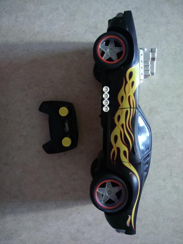 Customer photo for "Realistic car that drives well for all ages!"