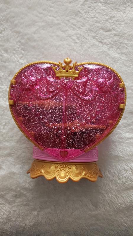 Customer carousel item 9.