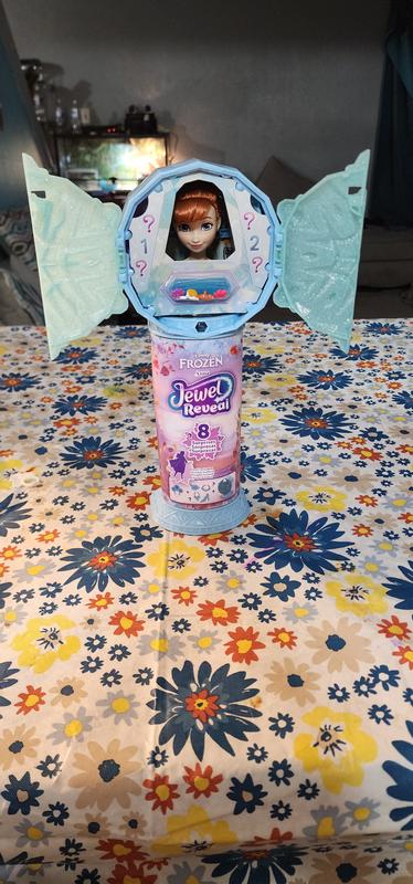 Customer carousel item 12.