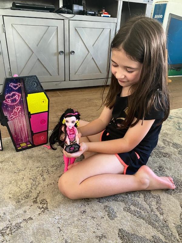 Monster High Doll, Draculaura with Fashion Locker