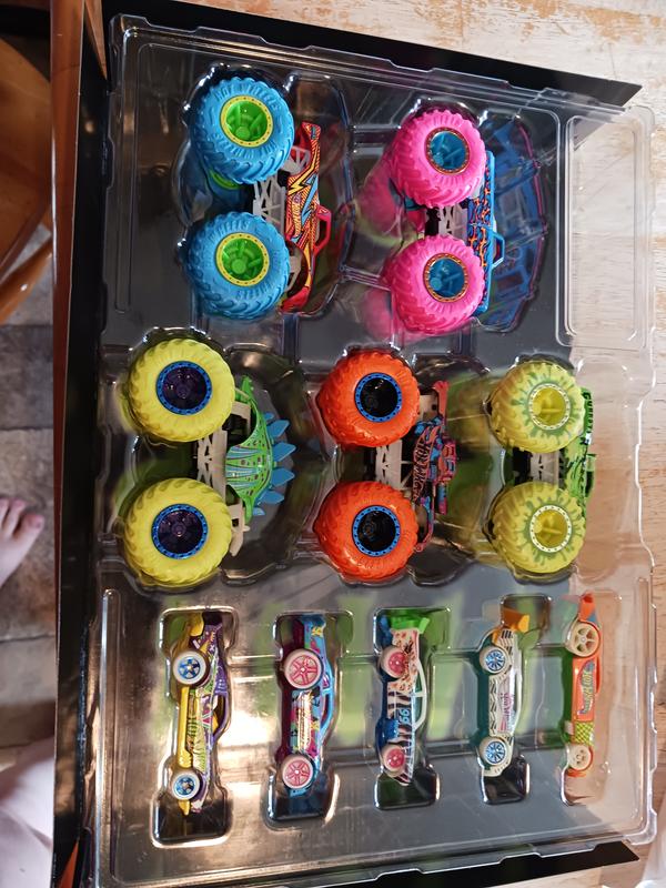 Customer photo for "fun cars and trucks that glow in the dark"