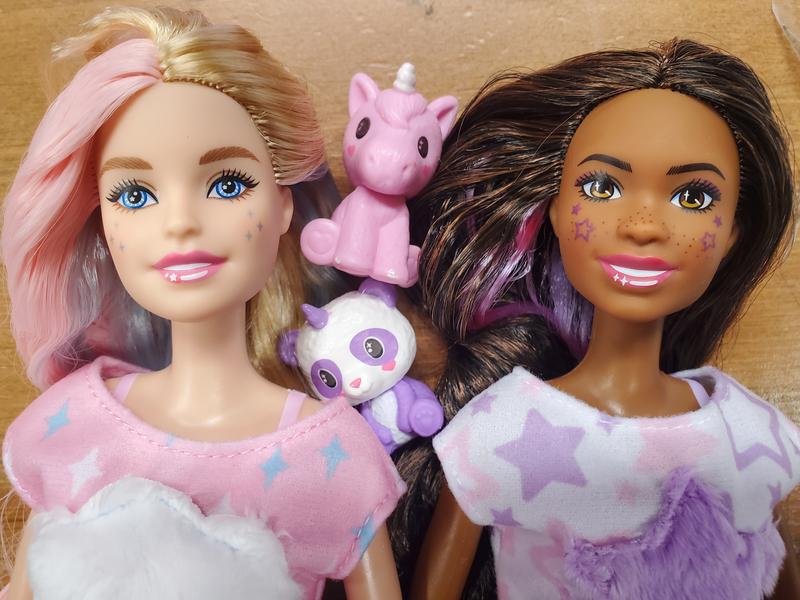 New Cutie Reveal Barbie Sleepover 