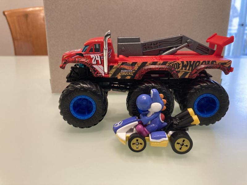 Size comparison vs standard hot wheels car