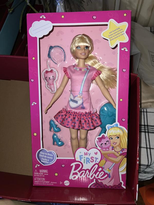 Barbie Ma Première Barbie, Poupée Pour Tout-Petits, Ma Première Barbie  Poupée Malibu, 34 Cm, Blonde Avec Accessoires, Corps Doux, Flexible,  Habillages Et Accessoires, Jouet Enfant, Dès 3 Ans, Hmm66 : : Jeux