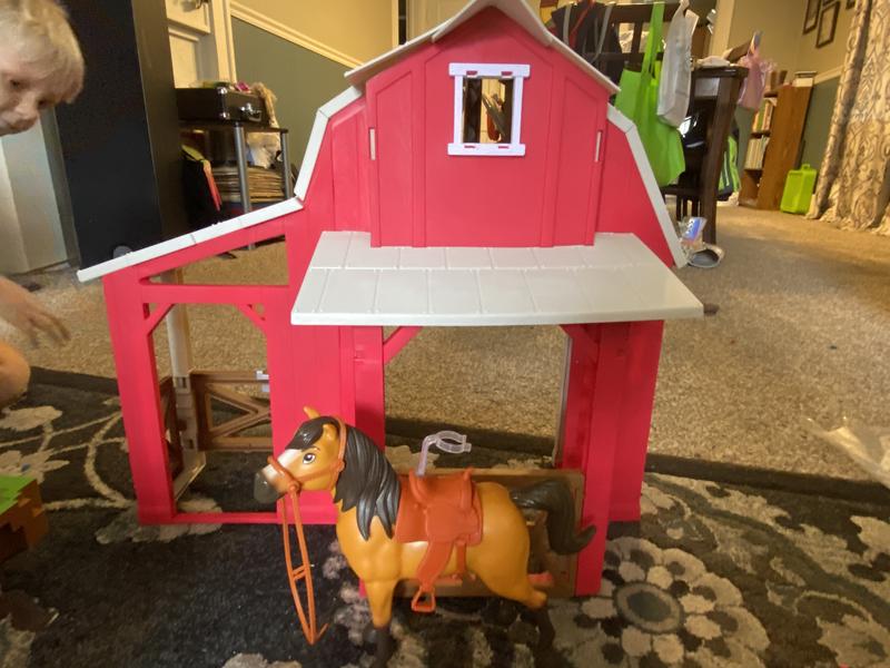 Spirit best sale barn set