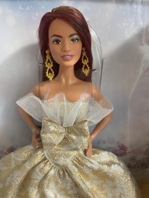 Close up of Barbie’s face