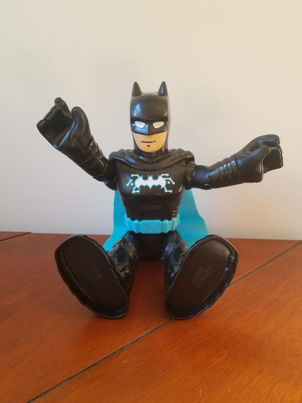 Standing or sitting are the only options for this big guy.