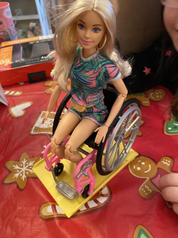 BARBIE FASHIONISTAS & WHEELCHAIR - THE TOY STORE