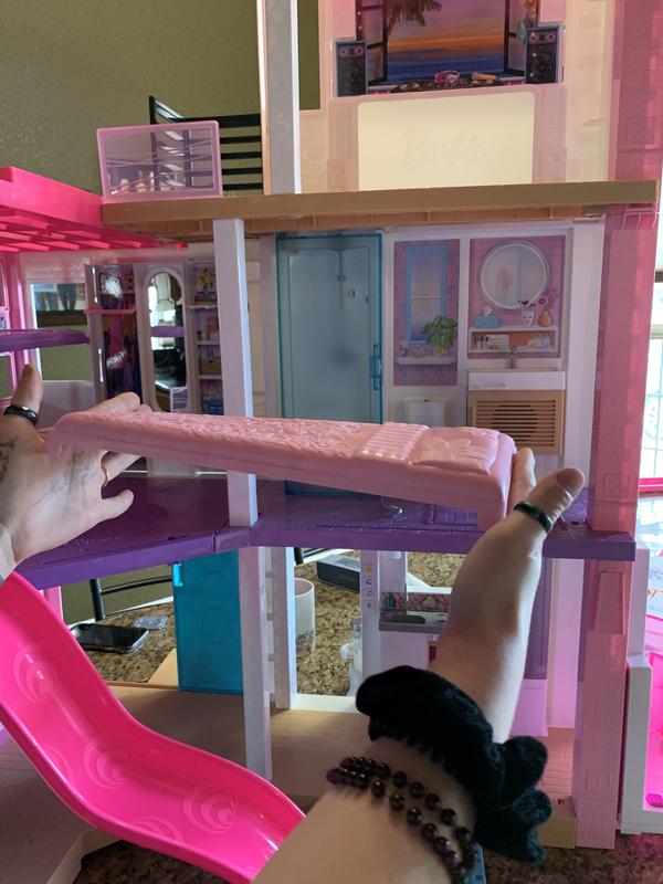  Barbie DreamHouse Dollhouse with 75+ Accessories and Wheelchair  Accessible Elevator, 10 Play Areas, 3 Custom Light Settings & Music (  Exclusive) : Toys & Games