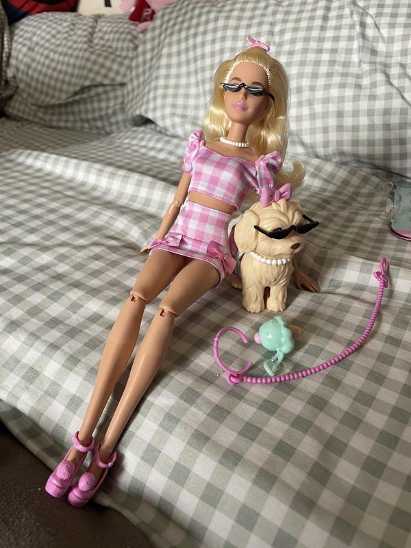 Customer carousel item 4.