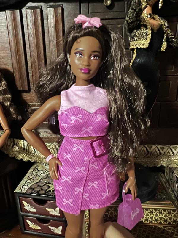 Customer carousel item 11.