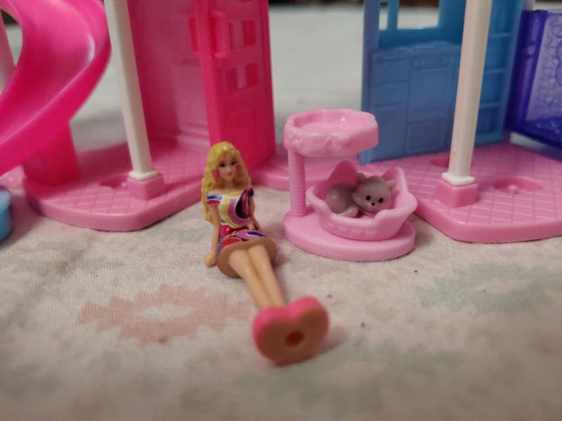 The girls hanging out 😁💕 Finally got my Barbie Dream house!