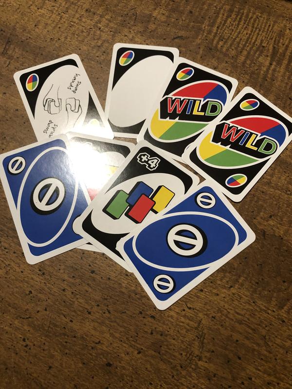 UNO - Classic Colour & Number Matching Card Game - 112 Cards - Customizable  & Erasable Wild - Special Action Cards Included - Gift for Kids 7+, W2087