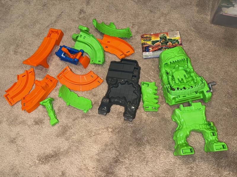 Customer photo for "Bright, monstrous, slimy adventure"