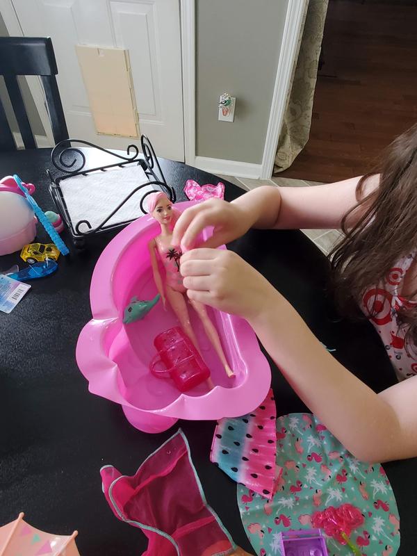 Ice water also reveals a hidden design on Barbie's swimsuit!