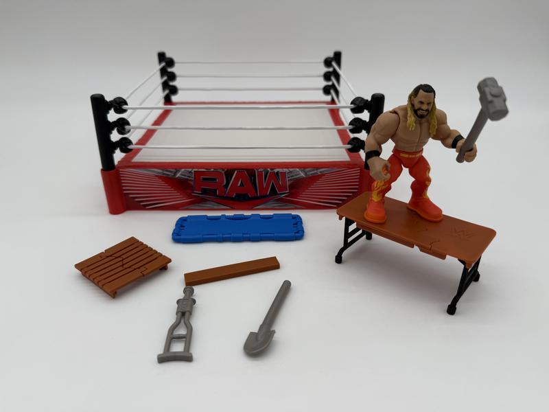 WWE Knuckle Crunchers Rebound Ring & Action Figure, Playset with Seth  Rollins Mini Figure | Toys R Us Canada