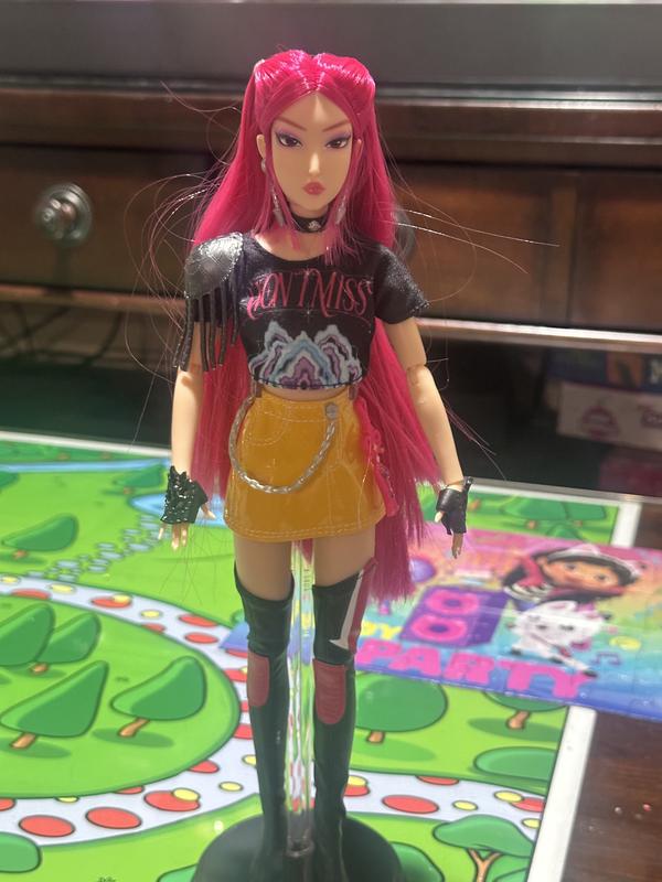Customer photo for "K Pop Demon Hunters Mira Barbie"