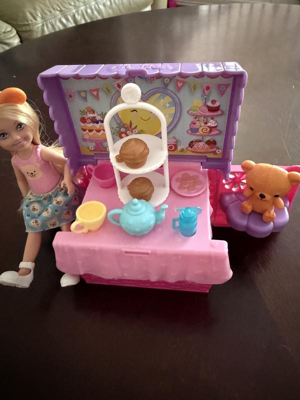 Customer carousel item 12.