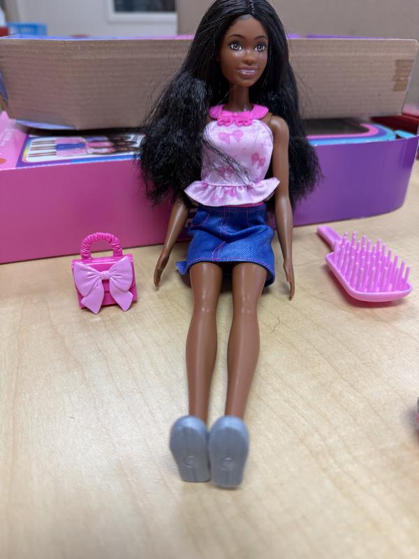 Customer photo for "Easy to change Barbie"