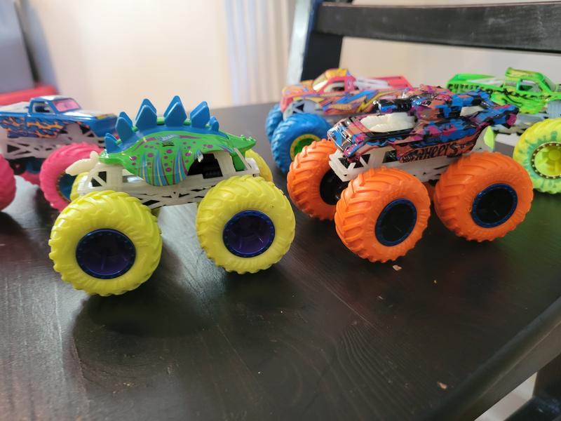 Review Thumbnail Image 2 234857756