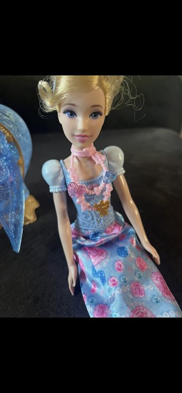 Customer carousel item 3.