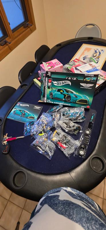Customer photo for "Mattel Hotwheels Brick Shop - Astin Martin Vantage"