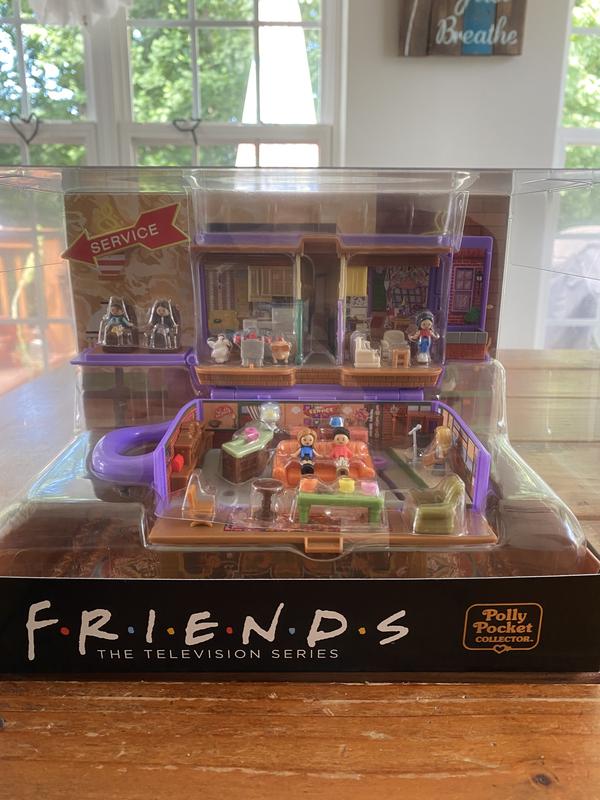 Central Perk downsized - Polly Pocket new 'Friends' compact