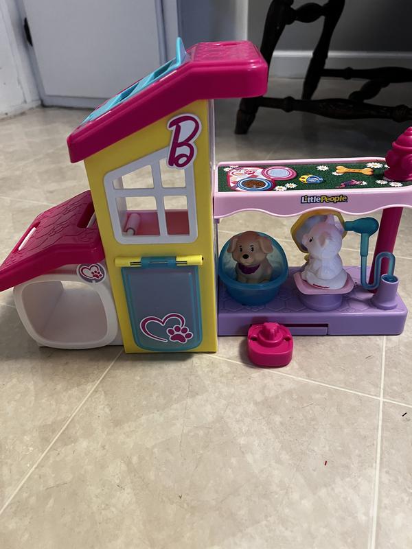 Barbie et son salon de toilettage pour animaux