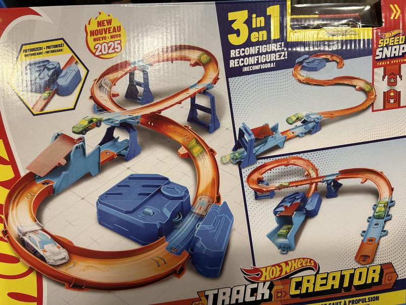 Customer photo for "Hot Wheels Speedway"