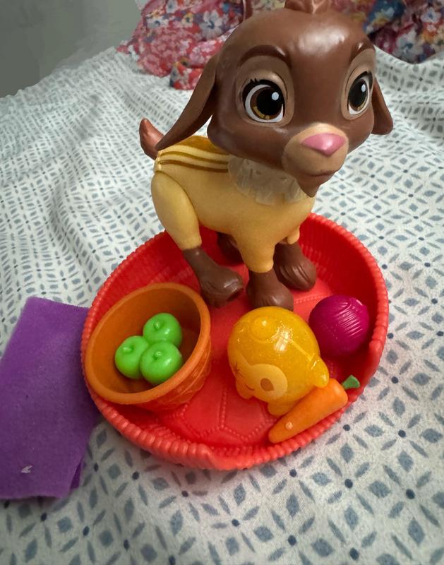 Valentino enjoying food.