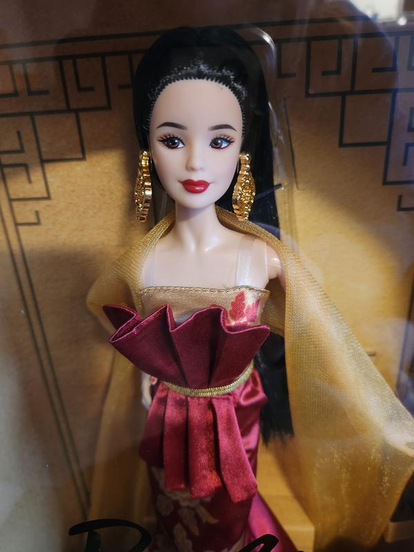 Customer carousel item 14.