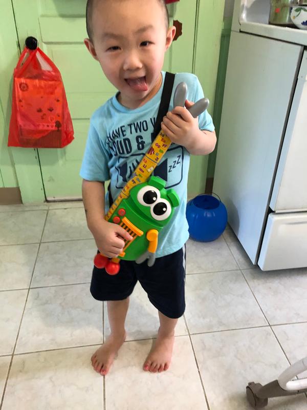 Trying to be a rocking star