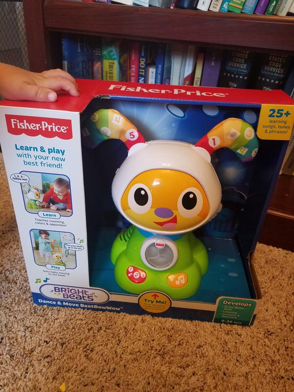 BeatBowWow before getting him out of the package. Very easy to open.