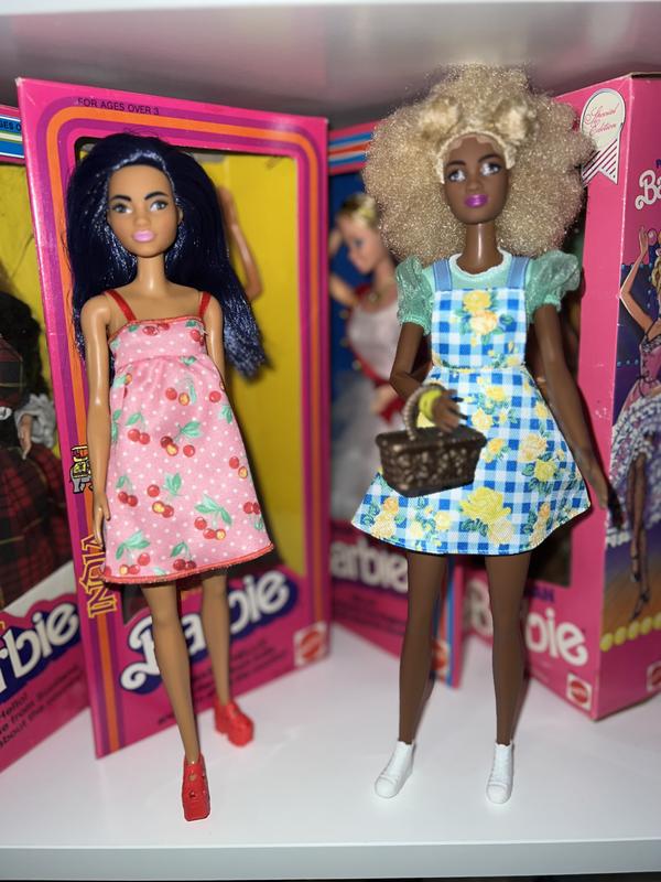 Barbie Clothes Fashion 2-Pack for Barbie Dolls 2 Picnic-Themed Outfits with  Styling Pieces, 1 - Harris Teeter