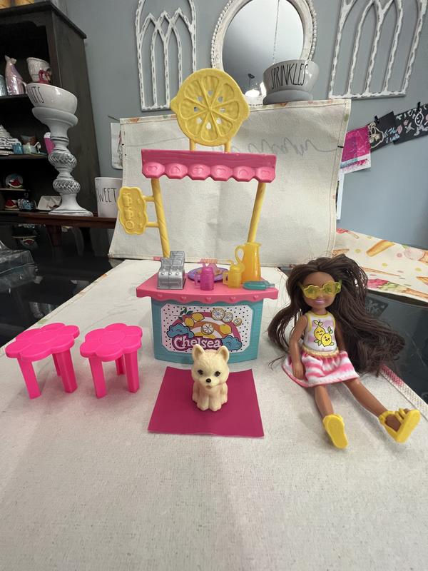 Barbie club chelsea ice discount cream cart doll & playset