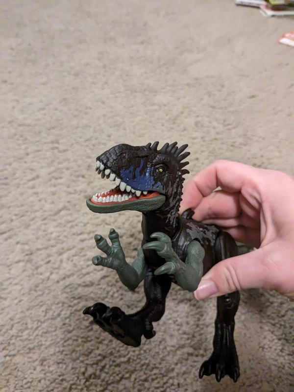 Head movement and roar