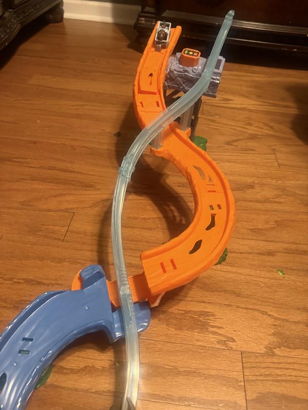 Race track